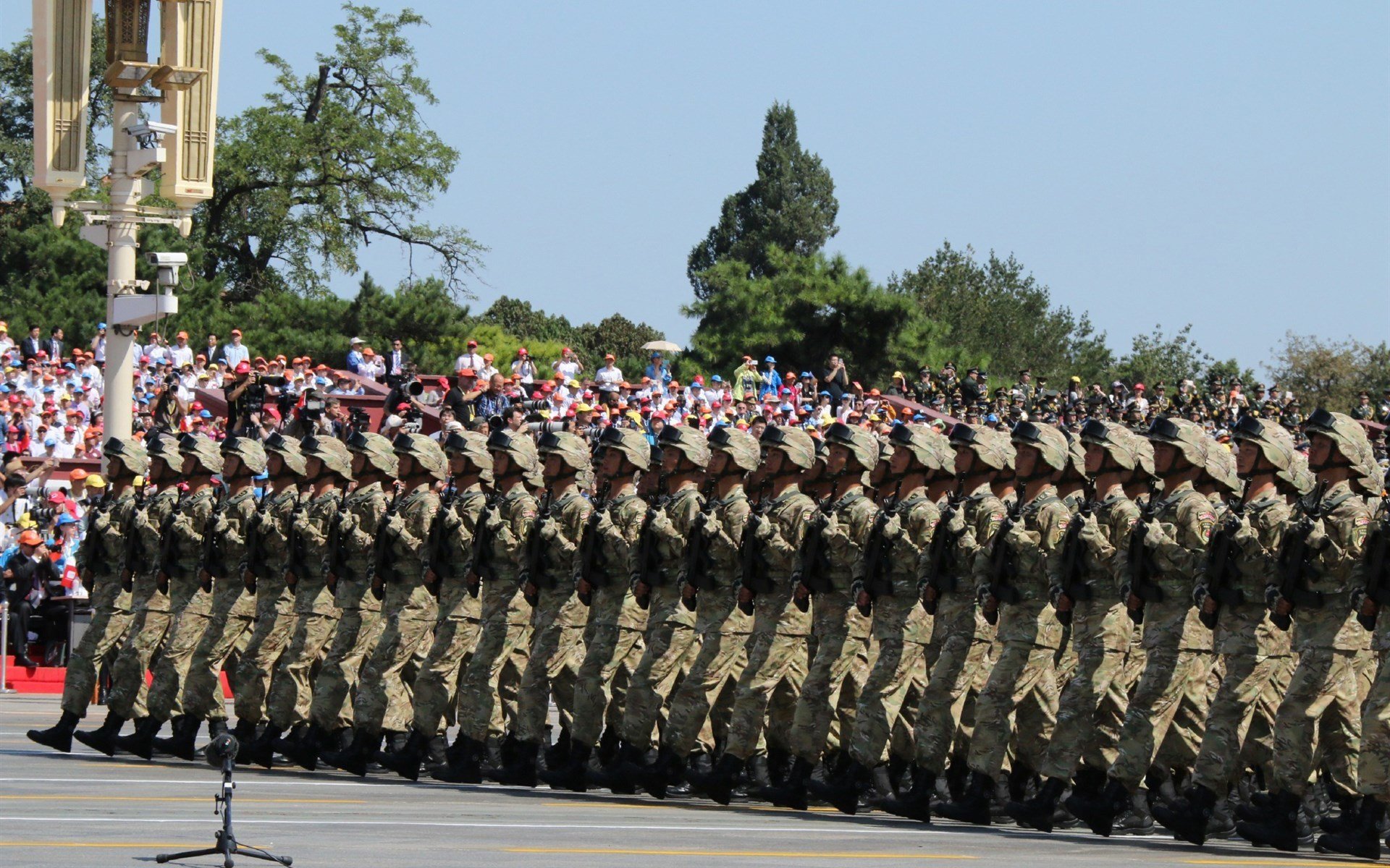 英超球队基于球员跑动热区调整攻守转换策略研究,英超球队战术