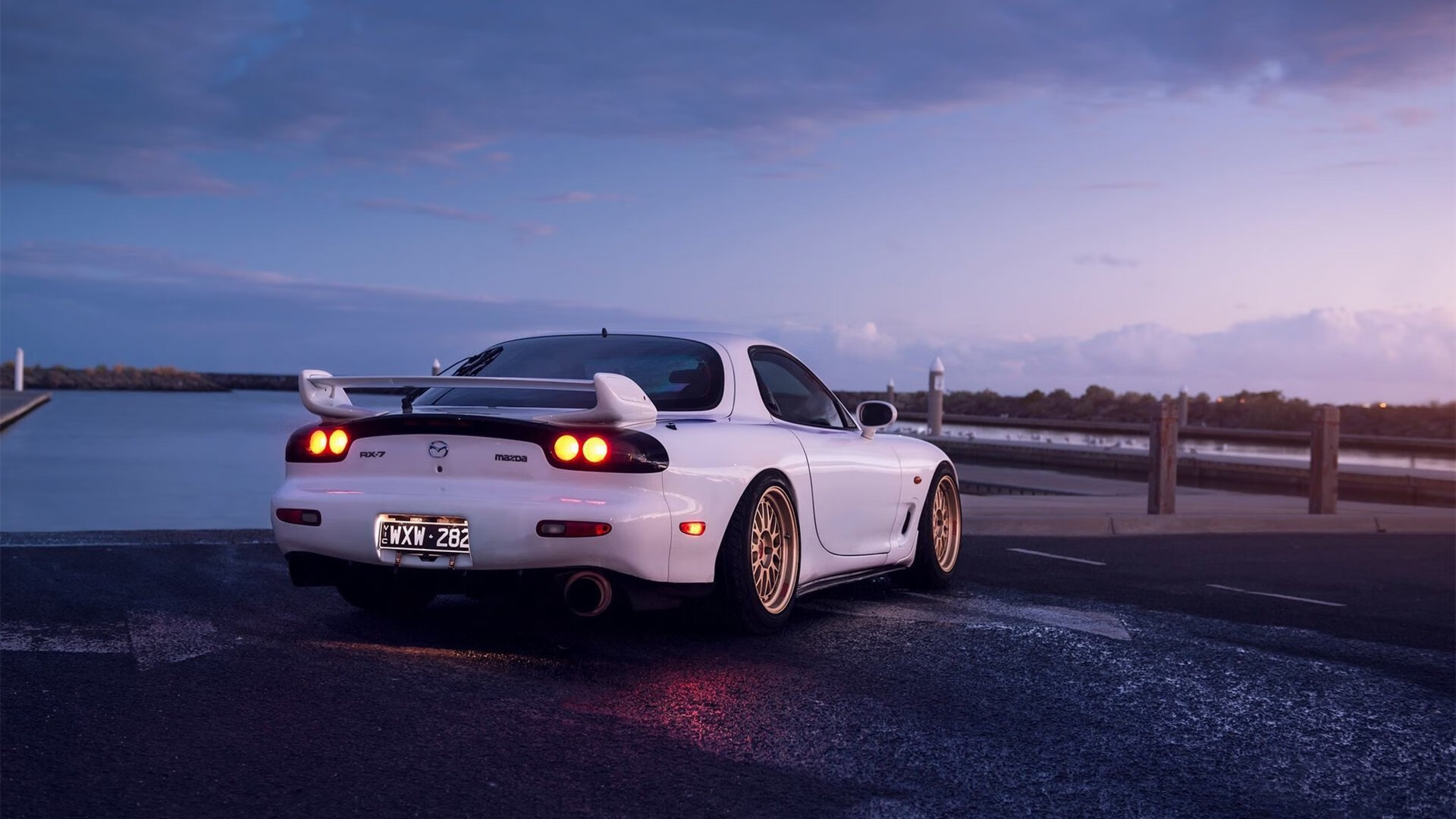 “马科斯·莫奇的防守精准度与反击速度，为美洲狮队提供无与伦比的优势”