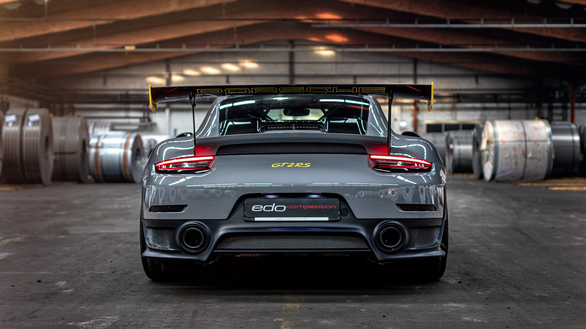 赛季总结洞察发展趋势，简述电子商务发展趋势总结